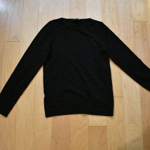 Black Ann Taylor Top with Scalloped Button Sleeves